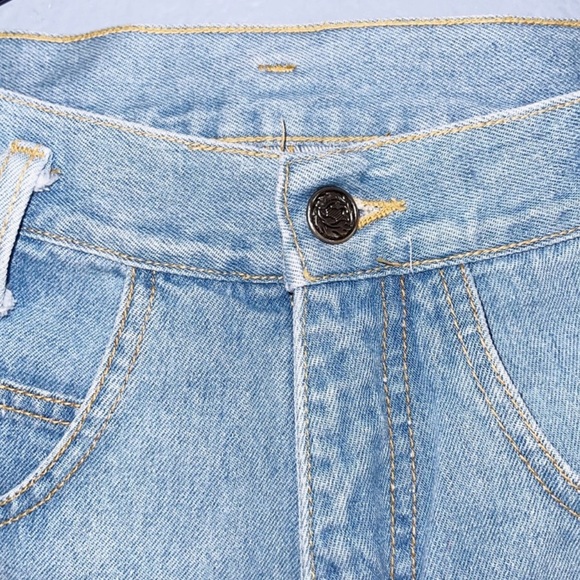 90s Jerry Leigh FLINTSTONES MOM JEAN SHORTS Size M/28 - Picture 4 of 7